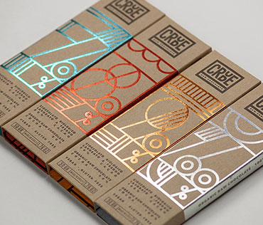 Kraft boxes with hot foil stamping